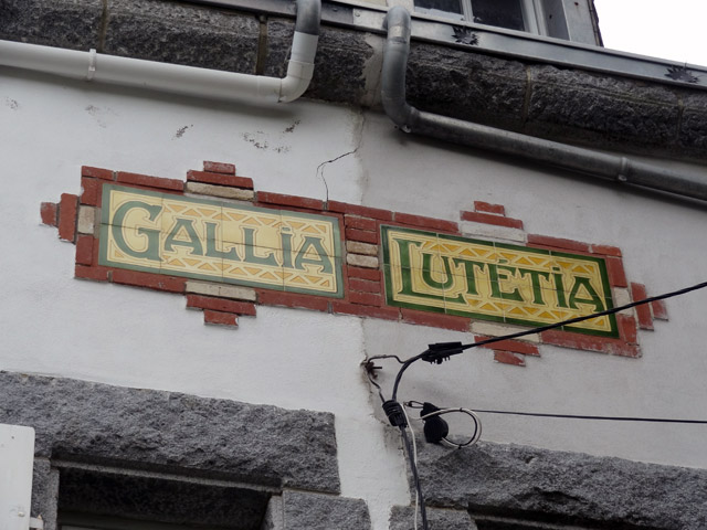 gallia-lutetia.jpg